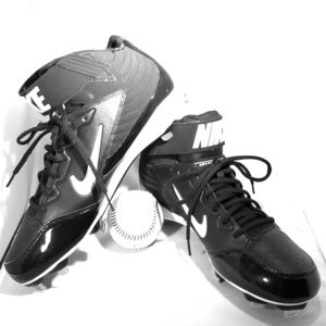 💥Nike Black & White Huarache Pro Baseball Cleats